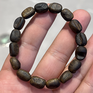 natural sinking kynam agarwood "bantou" scar texture bracelet 8g