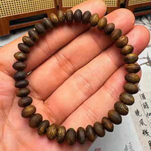 natural kynam agarwood "abacus bead" bracelet 8g