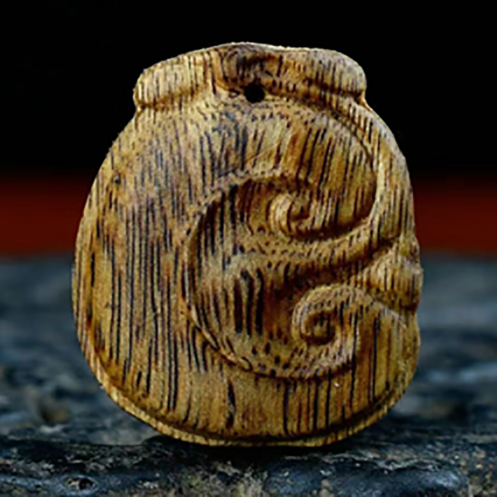 auspicious kynam agarwood "ruyi" (good fortune) hand carved pendant 5g auspicious kynam agarwood "ruyi" (good fortune) hand carved pendant 5g